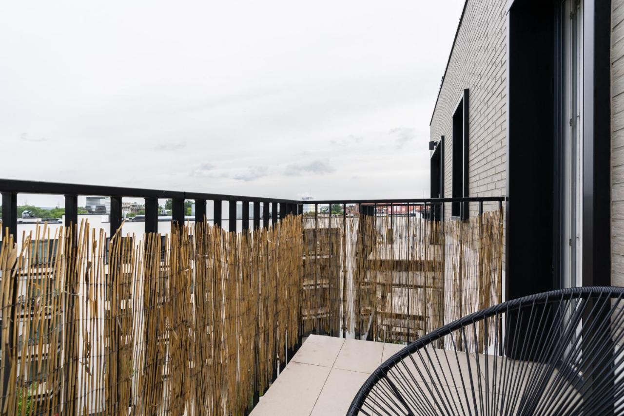 Esencja Apartments With Free Parking Garbary 104 By Noclegi Renters Poznań Exteriör bild