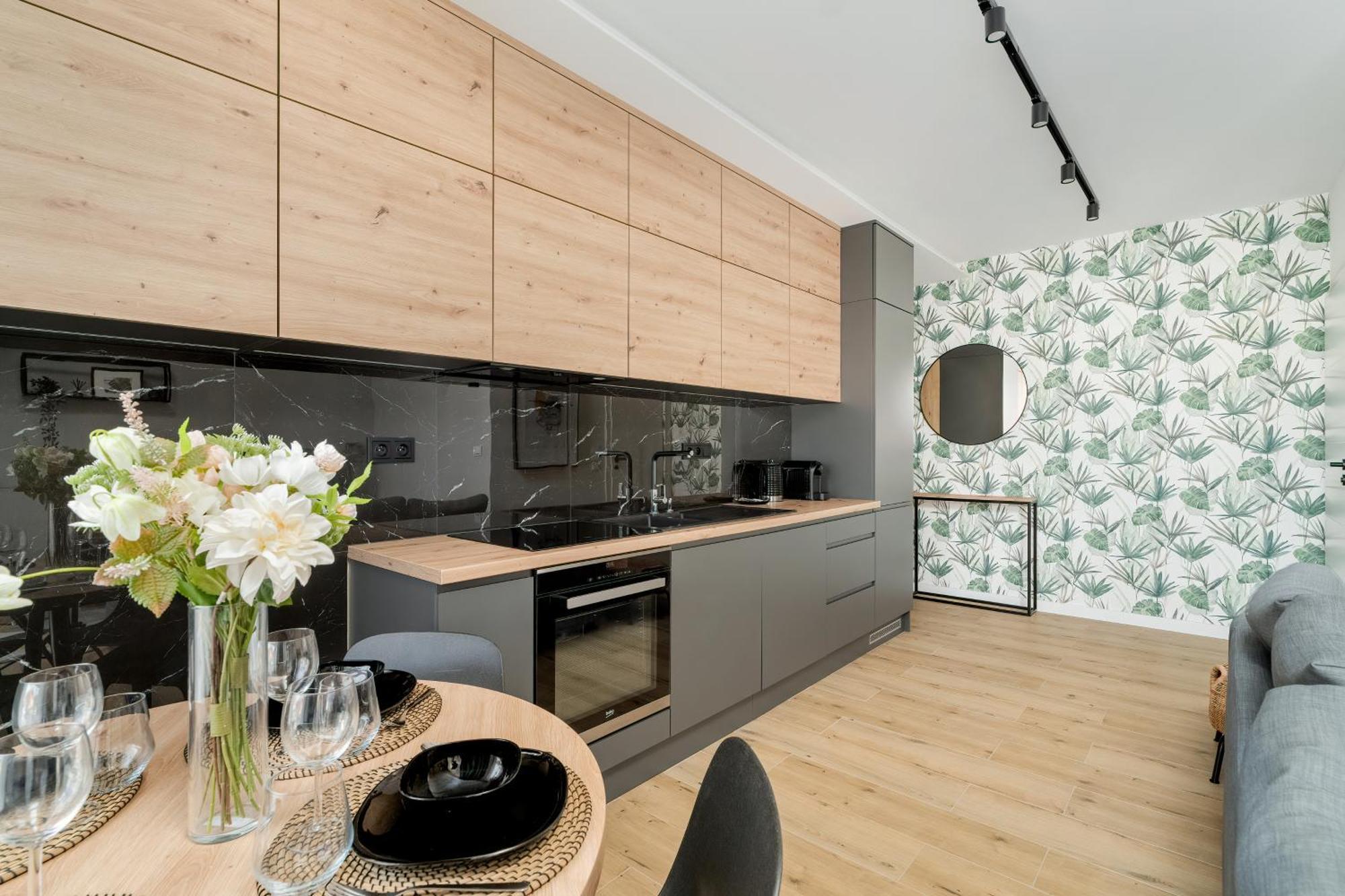 Esencja Apartments With Free Parking Garbary 104 By Noclegi Renters Poznań Exteriör bild